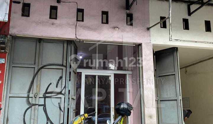 Ruko Siap Pakai Usaha 2 Lantai dengan Lokasi Strategis di Buah Batu Bandung