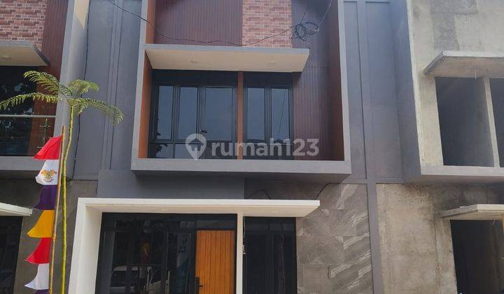 Rumah Langsumg Siap Huni 5 Menit Tol Cimanggis 1