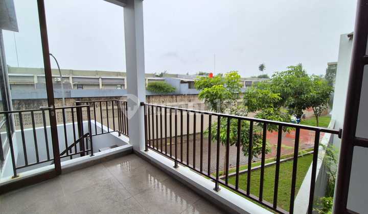 Japanese Design House in Gading Serpong