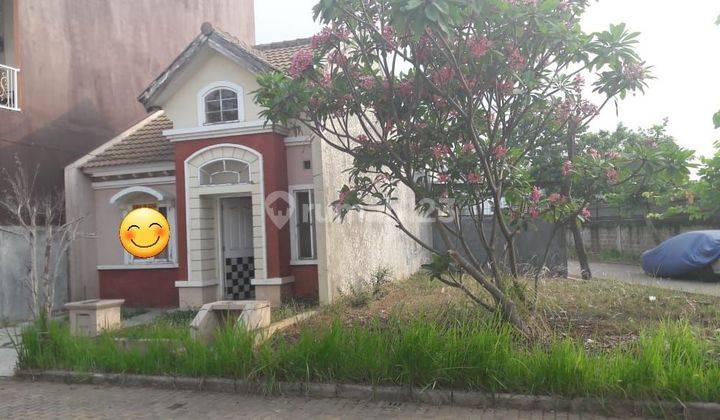 RUMAH HOEK PERLU RENOV 2