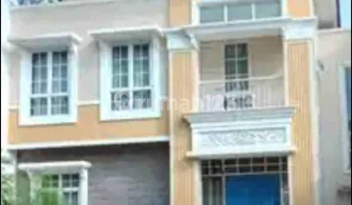 Rumah Hoek Dengan Backyard 2