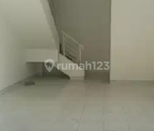 For Rent: Two-Storey Linked Shop in Gading Serpong