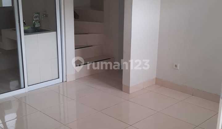 Rumah Sewa Semi Furnished.bsd