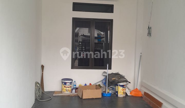 Ready-to-Occupy House in Digadingserpong 2