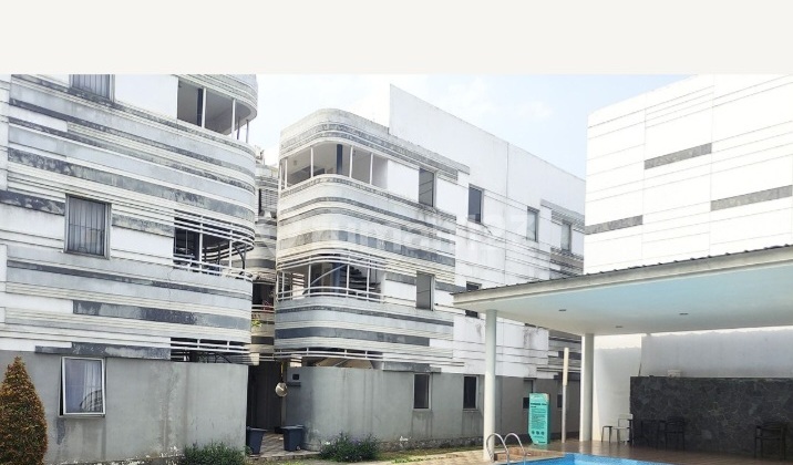 Just Bring Your Suitcase @ Vanya Park