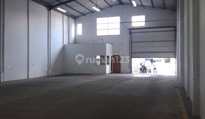 Disewakan Gudang Siap Pakai di Pergudangan Taman Tekno Bsd 6