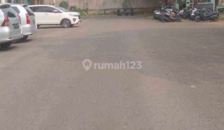 Disewakan Ruko 3 lantai di pinggir jalan Alam Sutera Tangerang 2