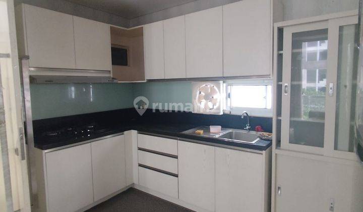 Disewakan Apartemen 4BR Rainbow Spring Condovillas Furnished 1