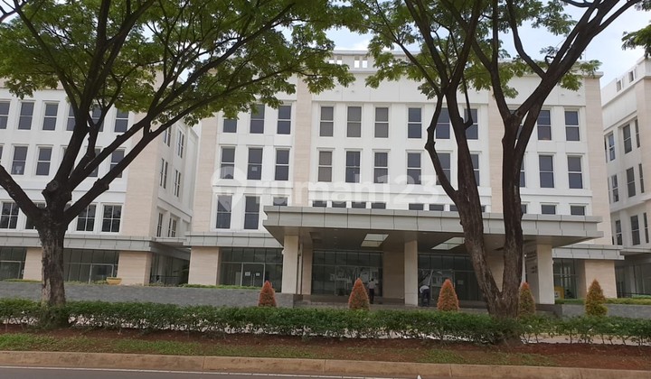 Jual Foresta Business Loft 5 posisi Corner, ada rooftop