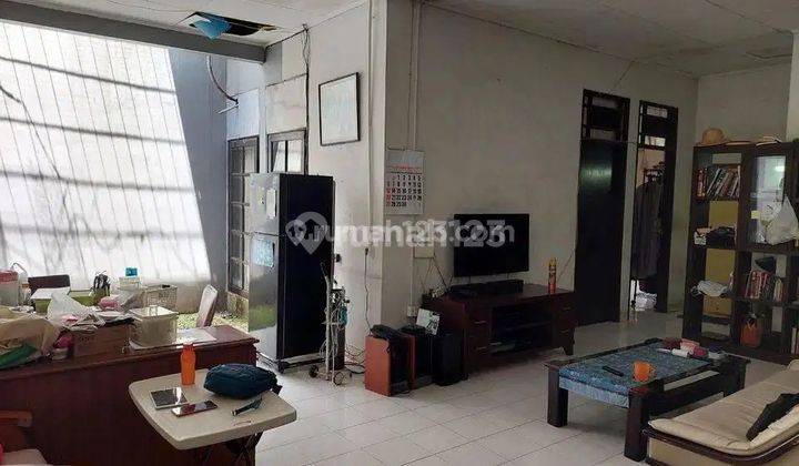 Rumah Hitung Tanah Dengan Akses Jalan Lebar di Cinere 2