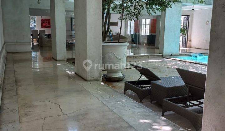 Rumah Besar di Jalan Bangka Jakarta Selatan 2