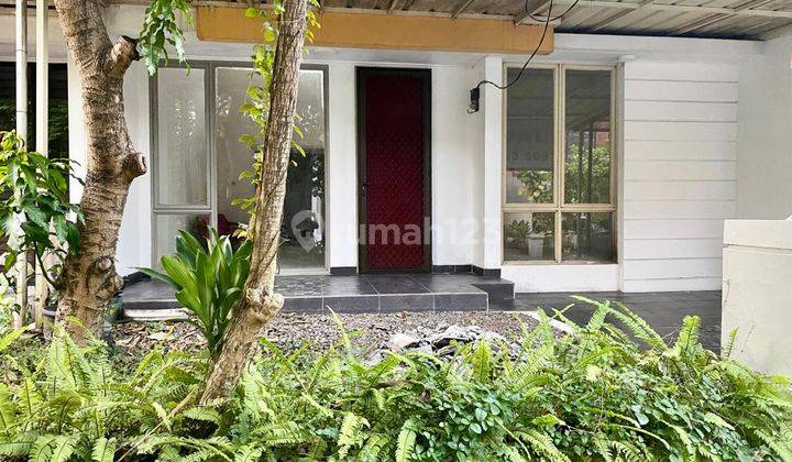 Rumah Cantik Siap Huni Jual Cepat Dalam Cluster di Graha Raya, Serpong Utara. Tangsel  2