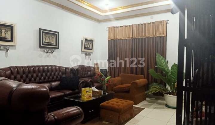 Sell Cheap House with Large Land in Permata Pamulang 2