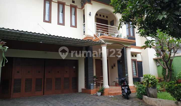 Jual Rumah Besar Banget Di Jagakarsa