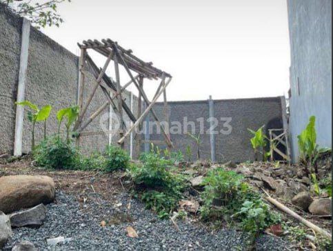 Tanah Murah di Bawah Harga Pasar Siap Bangun Komplek Elite Setraduta Tanah Murah di Bawah Harga Pasar Siap Bangun Komplek Elite Setraduta