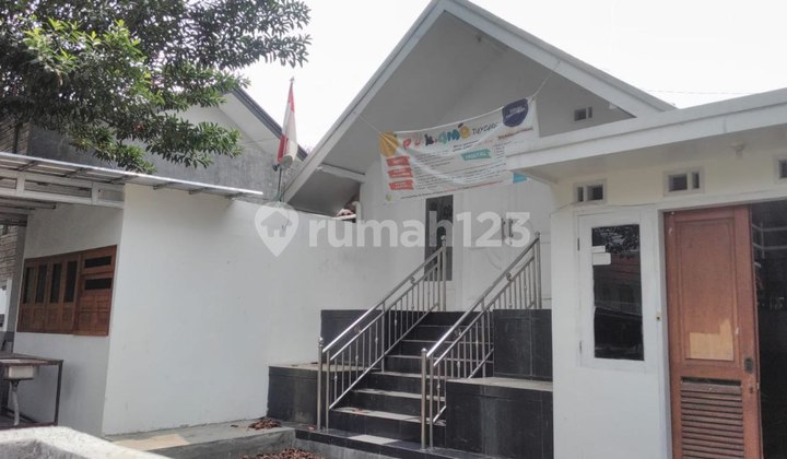 Ready-to-Occupy House, Ideal for Business, Located on Sarijadi Pasteur Main Road, Bandung 2