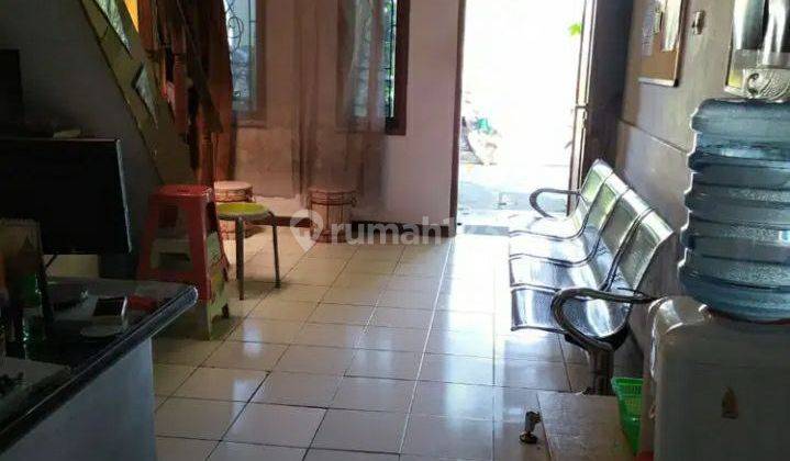 Rumah Terawat Dekat Sekolah Santo Agustinus Sayap Riau Bandung  2