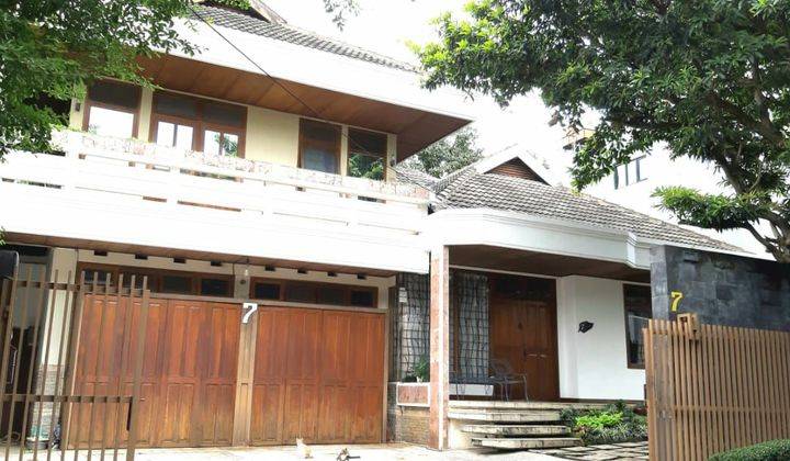 Rumah Siap Huni Klasik Di Setrasari Bandung  1