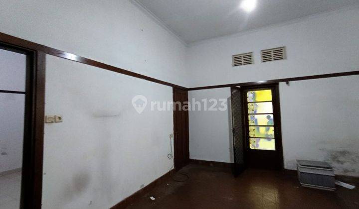 Rumah Haritage Jalan Anggrek Sayap Riau Bandung  2