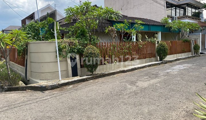 Well-Maintained House Ready to Occupy in Batununggal Near Mayapada Hospital