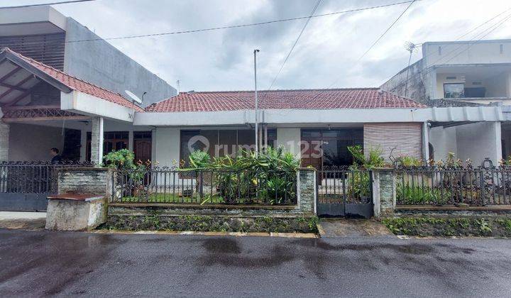 Rumah Murah Hitung Tanah Lokasi Strategis Turangga 1