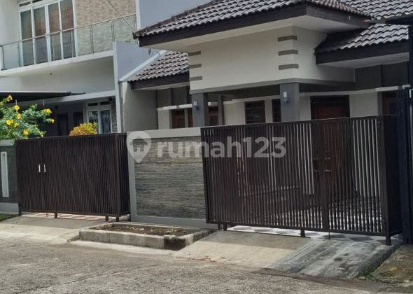 Rumah Baru Siap Huni Taman Holis Indah dekat BPK Penabur  1