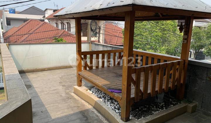 Ready-to-Occupy 2-Story House in Batununggal Indah, Bandung 2