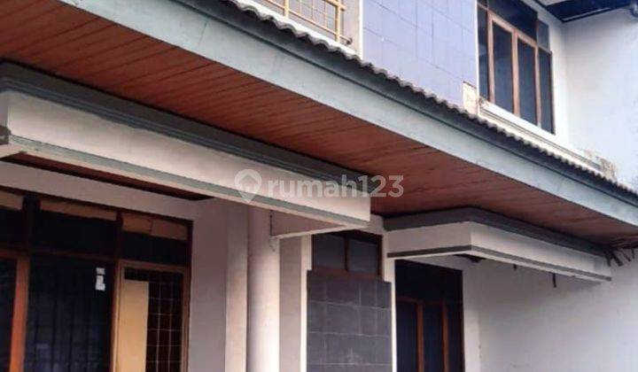 Rumah Terawat Semi Furnised Deket Setrasari Mall Bandung  1