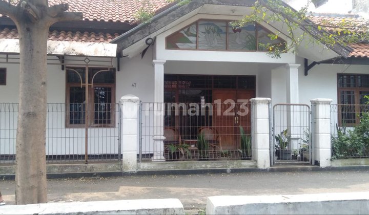 Rumah Siap Huni Lengkong  Kecil Dekat Alun Alun Bandung