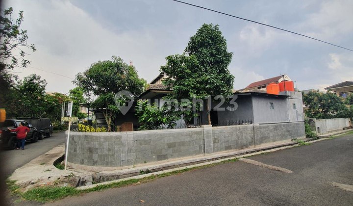 Ready-to-Occupy One Gate Holistic System House Near Sumbersari 1