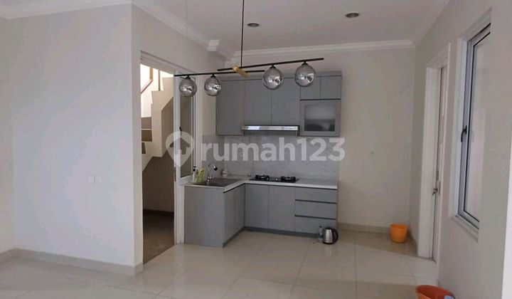 Sheffield Greenwich BSD House Ready to Occupy. Sheffield Greenwich BSD House Ready to Occupy.