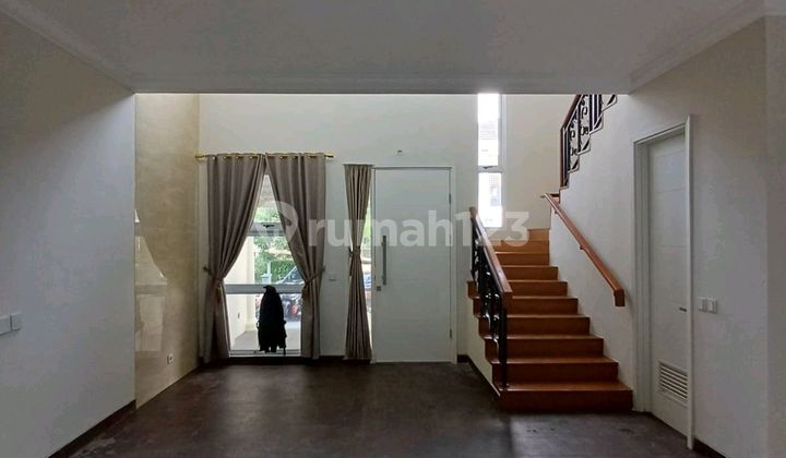 Sheffield Greenwich BSD House Ready to Occupy. Sheffield Greenwich BSD House Ready to Occupy.