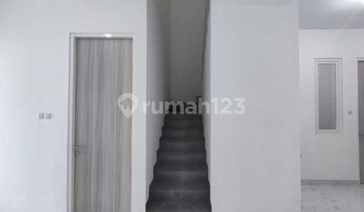 Dijual Rumah Baru Minimalis 2 Lantai Jalan Mangga Daerah Pondok Chandra  9