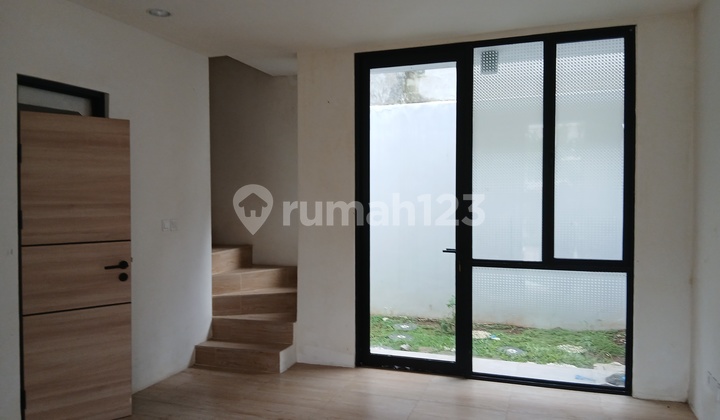 For Rent Ready-to-Occupy House C20p65 Lippo Karawaci Tangerang 2