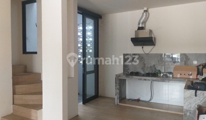 Disewakan Rumah Siap Huni Tusa Ccp09 Karawaci Barat Tangerang 2