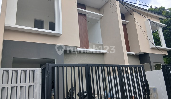 Dijual Rumah Jejer Baru Bangun 2025 Finishing Vmm Serpong Tangerang