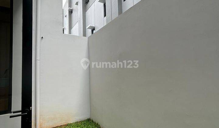 Disewakan Rumah Baru HO Cendana Parc, Karawaci 4