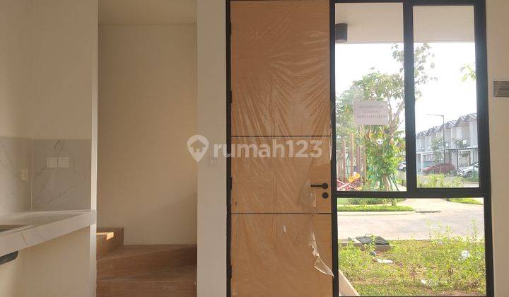 Disewakan Rumah Hoek Baru HO Siap Huni Cendana Patc Karawaci 7