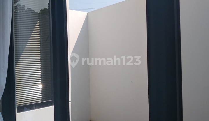Disewakan Rumah Baru HO Tenang Nyaman Milik Teman Cendana Parc, Karawaci 7