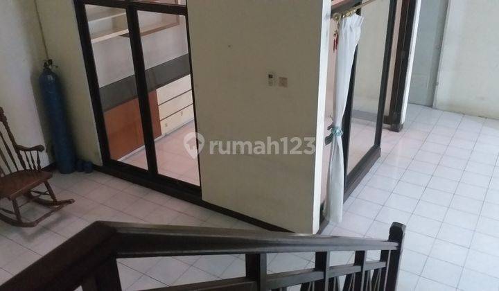 Disewakan Rumah Siap Huni Dekat Tol Karawaci Tangerang 12