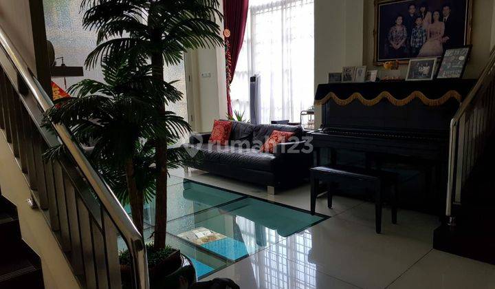 Dijual Rumah Deluxe Ada Kolam Renang Karawaci Tangerang 2