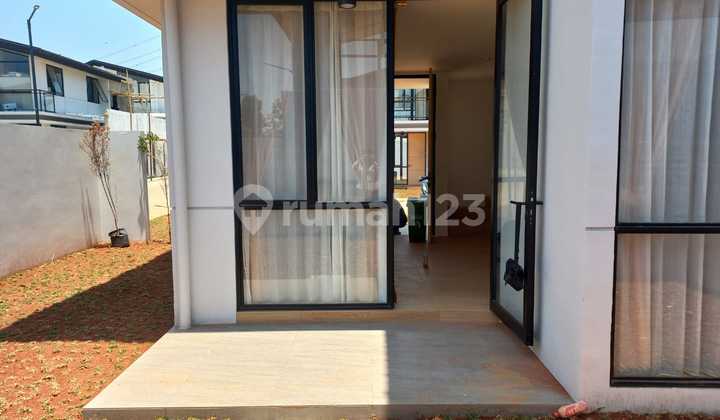 For Rent Ready-to-Occupy House Near School Cc1/1 Karawaci Central Tangerang