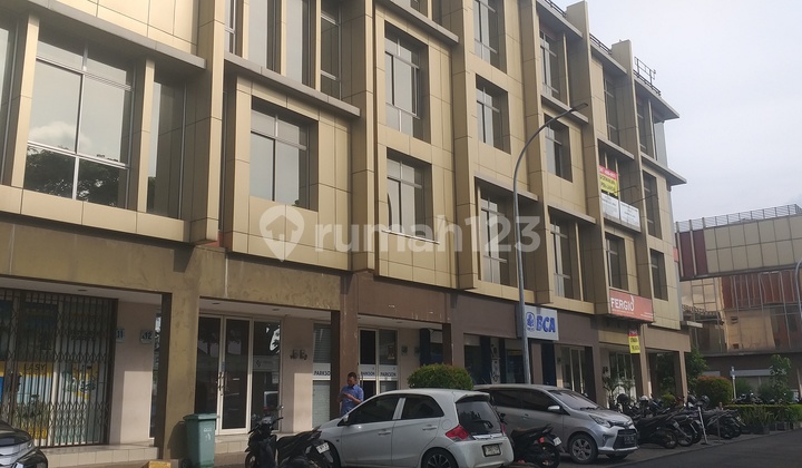 For Rent: Strategic Main Road Row of Shops Ready for Business For Rent: Strategic Main Road Row of Shops Ready for Business