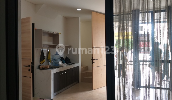 Disewakan Rumah Siap.huni Cbules87 Karawaci Barat Tangerang 2
