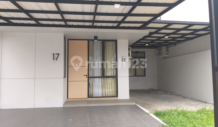 Disewakan Rumah Hoek Siap Huni Renovasi Semi C22p17 Karawaci Barat Tangerang 2