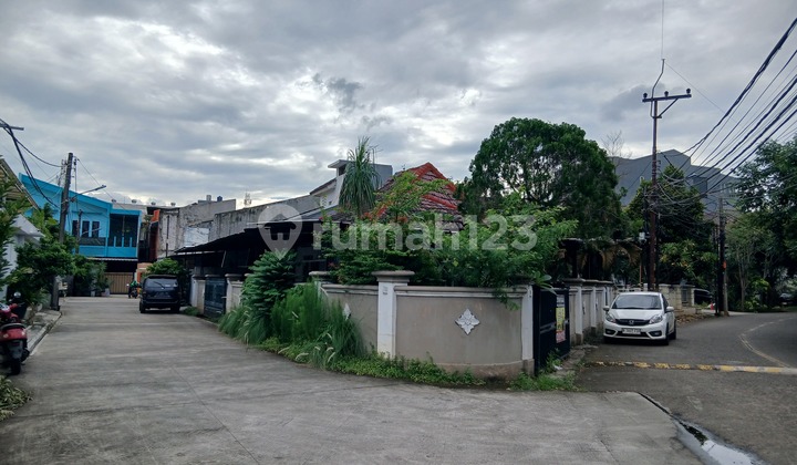 Disewakan Rumah Hoek Strategis Kb5 Jakarta Barat 2