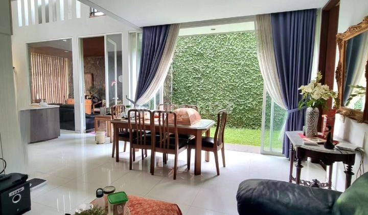 Dijual rumah dengan halaman belakang luas sektor 5 Bintaro 1