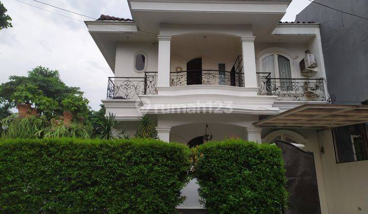 Sektor 9 Bintaro Rumah Cantik American Classic Dalam Cluster One Gate 2