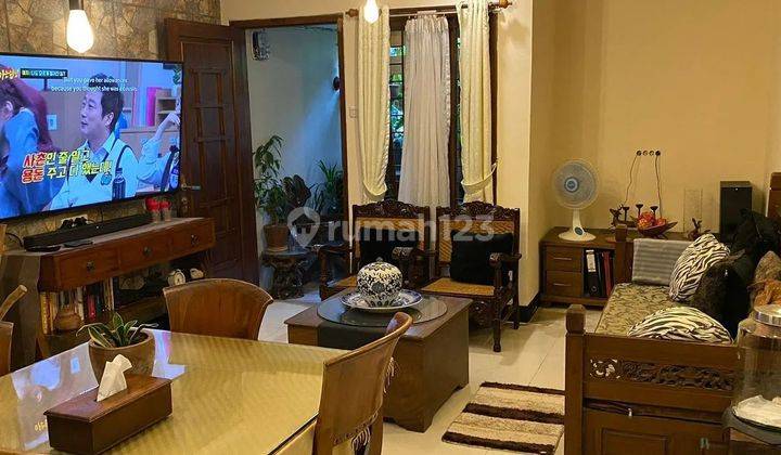 Rumah  Cantik Siap Huni Di Dalam Cluster Graha Bintaro 2