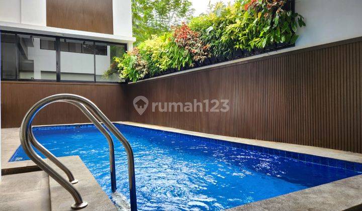 Dijual Rumah Mewah Ada Swimming Pool Di The Icon Bsd City 1